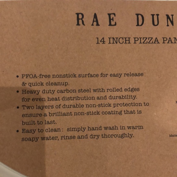 RAE DUNN 14" PIZZA PAN - Picture 4 of 4